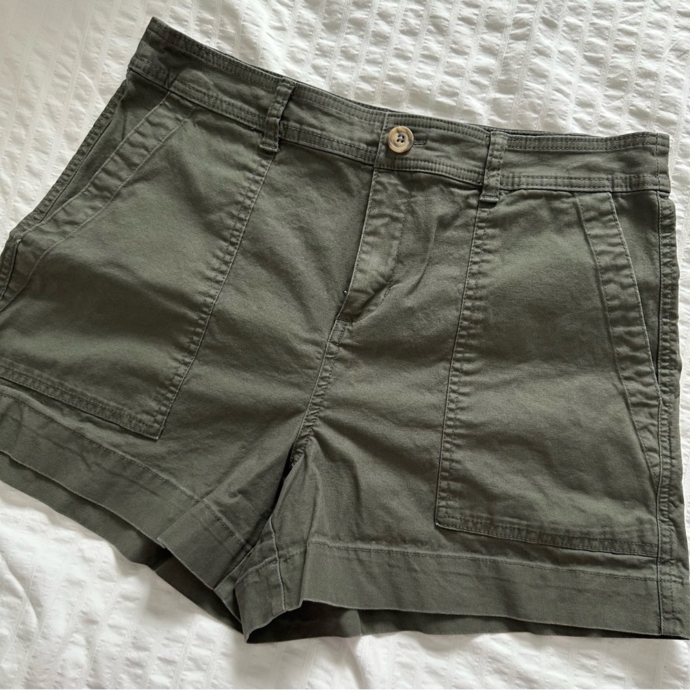 Olive green stretch twill shorts